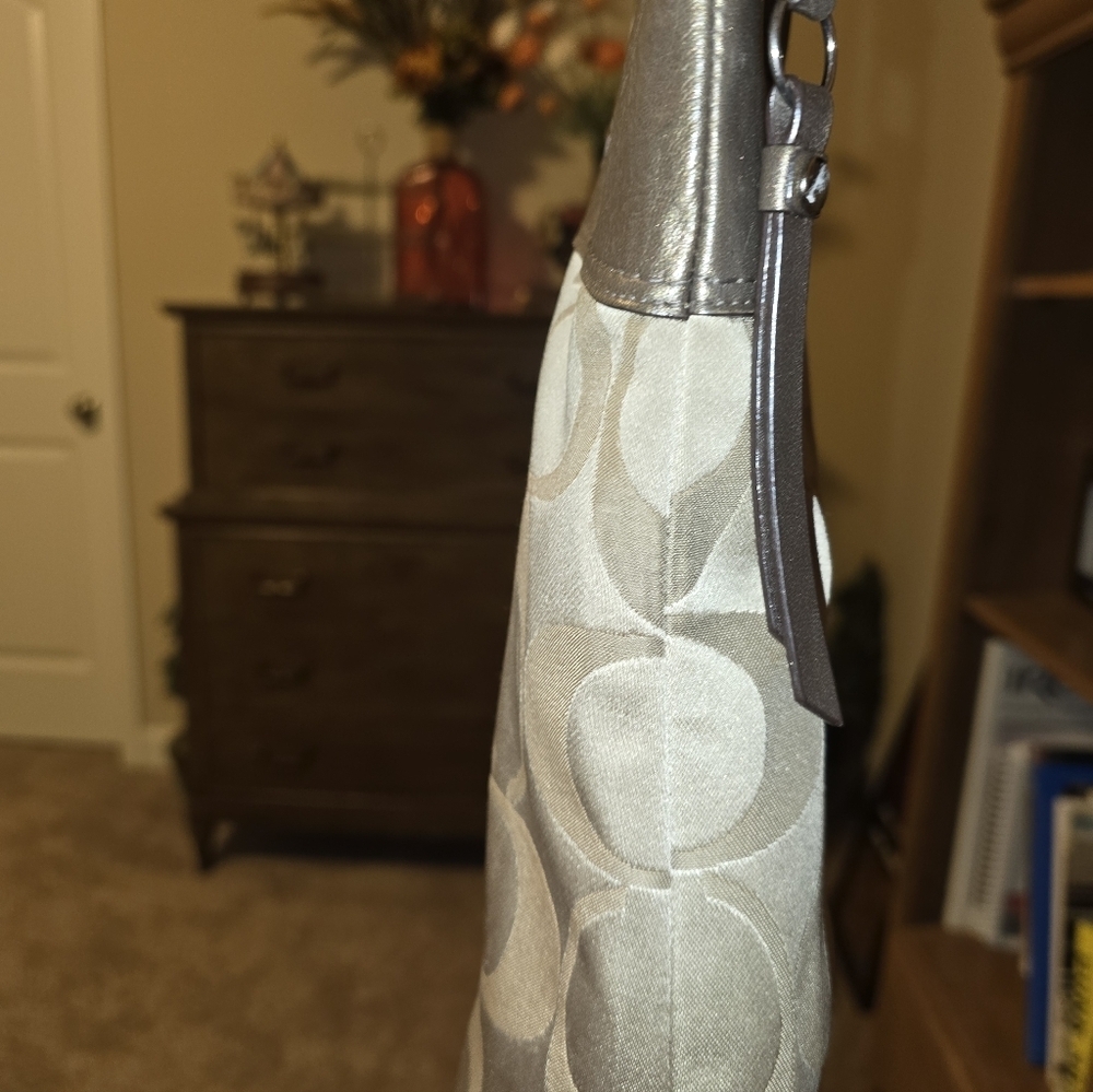 Coach Brown Designer Tote Bag - Picture 7 of 7